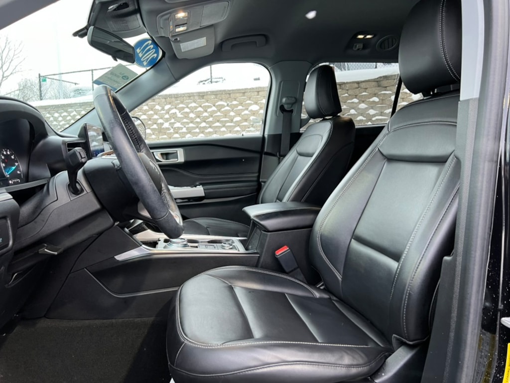 Certified 2022 Ford Explorer XLT SUV