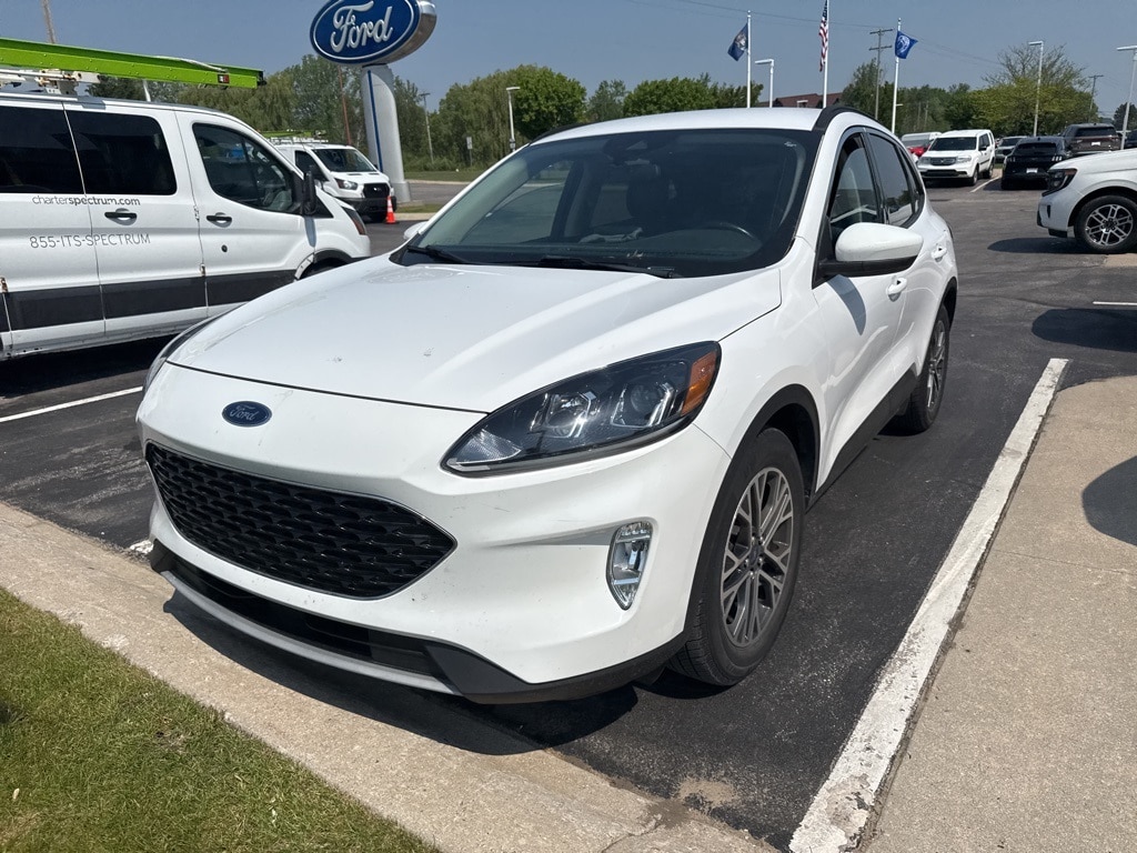 Certified 2020 Ford Escape SEL with VIN 1FMCU0H6XLUA53565 for sale in Holland, MI