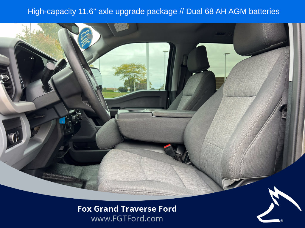 Used 2023 Ford F-250 XL Truck Crew Cab
