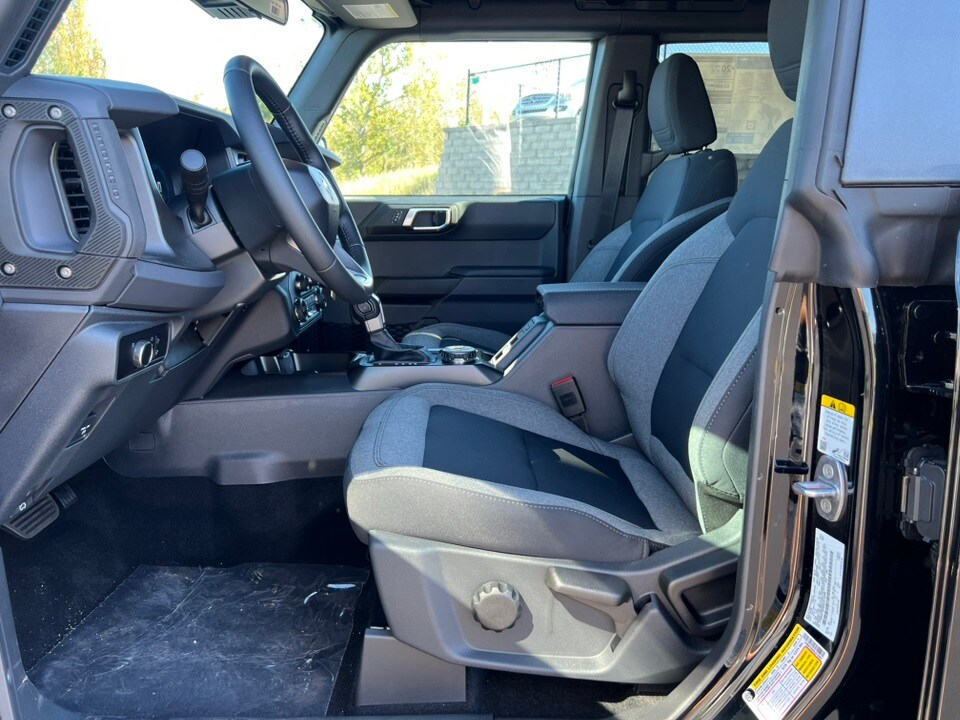 2025 Ford Bronco Big Bend photo 3