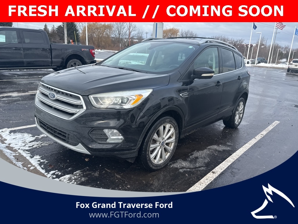 2017 Ford Escape Titanium's photo