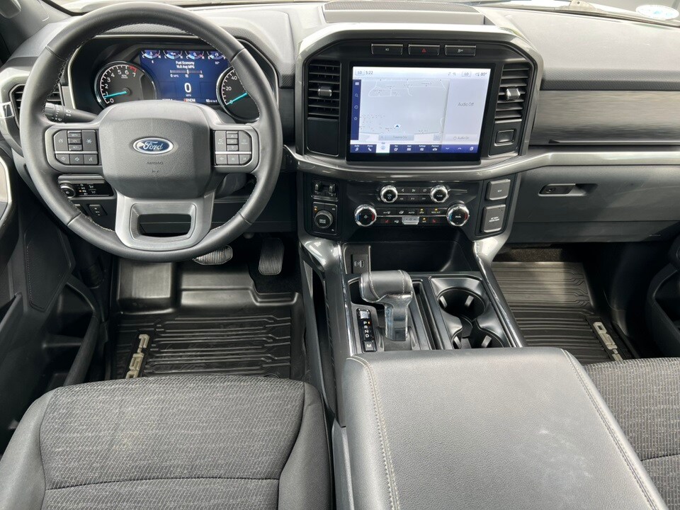 2023 Ford F-150 XLT photo 3