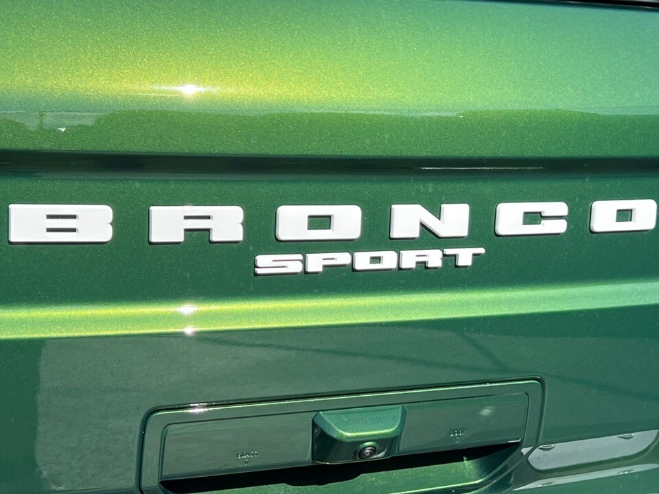 2025 Ford Bronco Sport Badlands photo 2