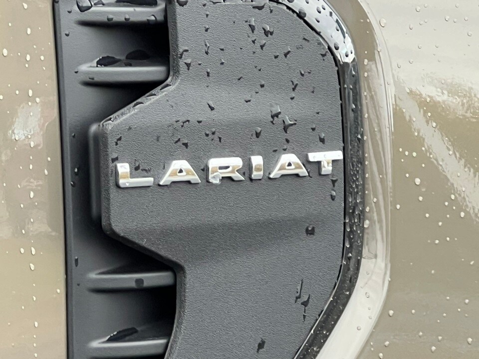 2025 Ford Ranger Lariat photo 2