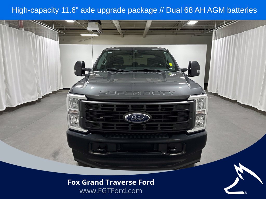 Used 2023 Ford F-250 XL Truck Crew Cab