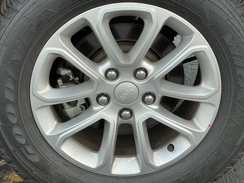 Photo 6