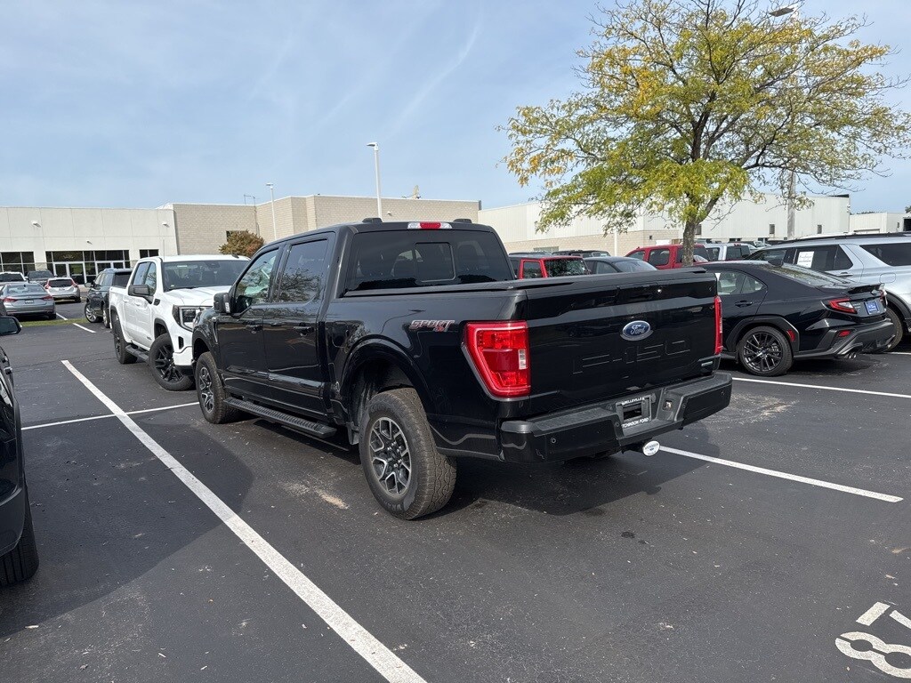 2023 Ford F-150 XLT photo 4