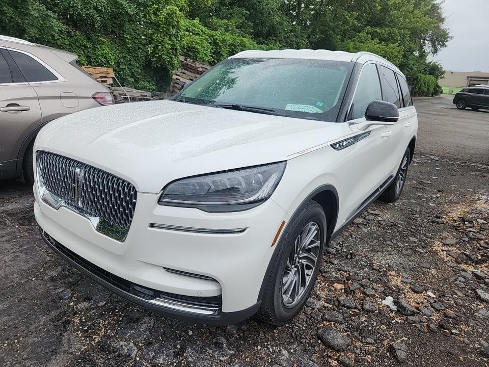 Used 2022 Lincoln Aviator Base with VIN 5LM5J6XC8NGL00608 for sale in Traverse City, MI