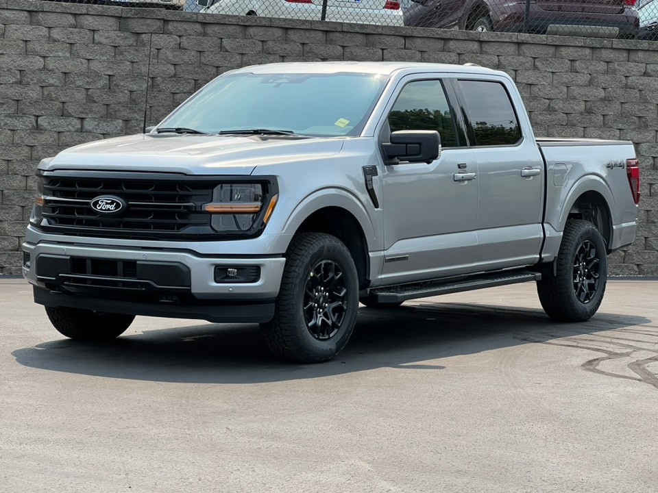 2025 Ford F-150 XLT's photo