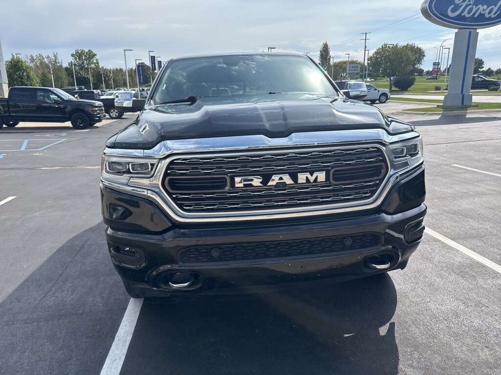 2022 Ram 1500 Limited photo 3