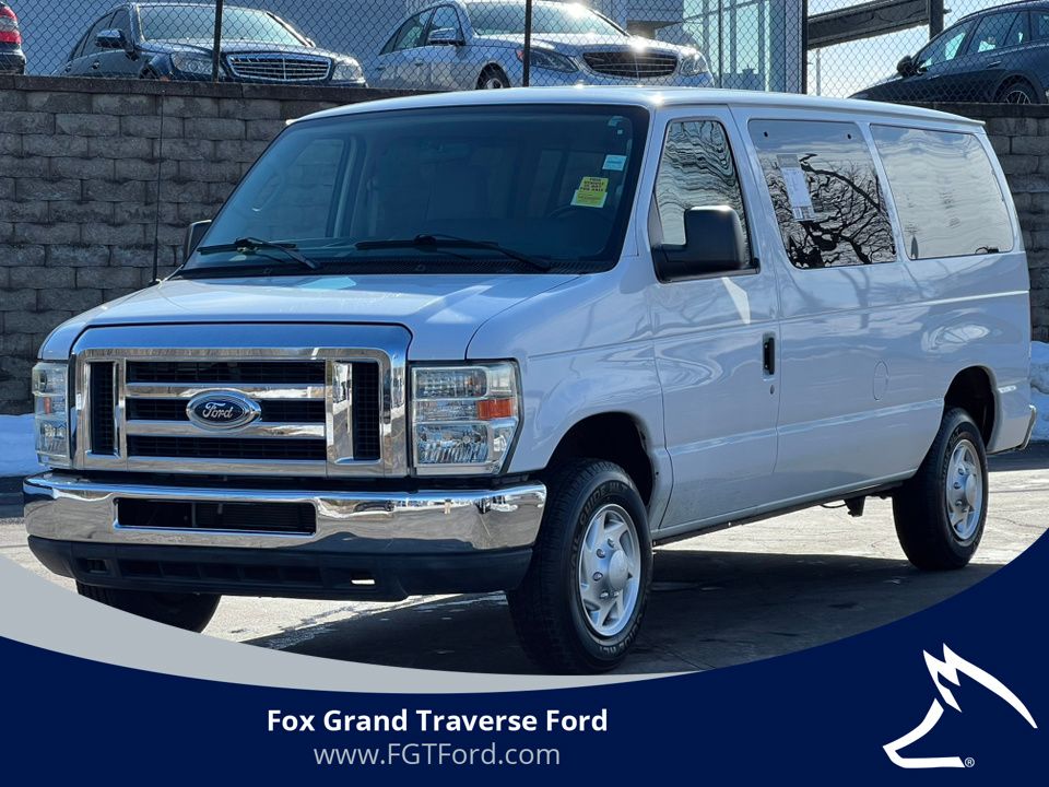 2012 Ford E-Series Econoline Wagon XLT