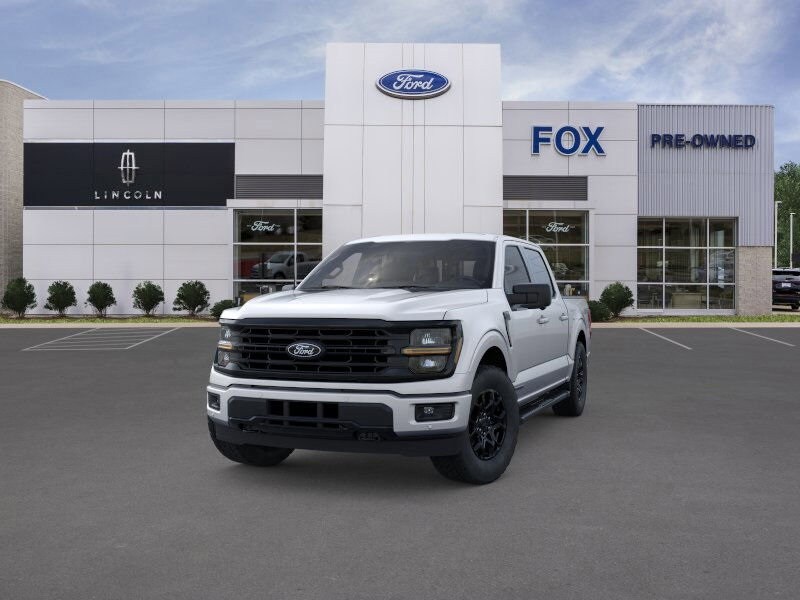 2025 Ford F-150 XLT photo 2