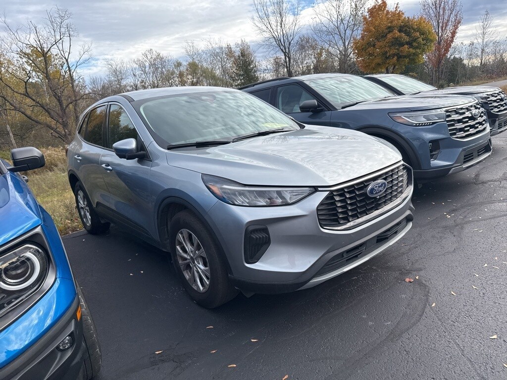 2023 Ford Escape Active photo 4