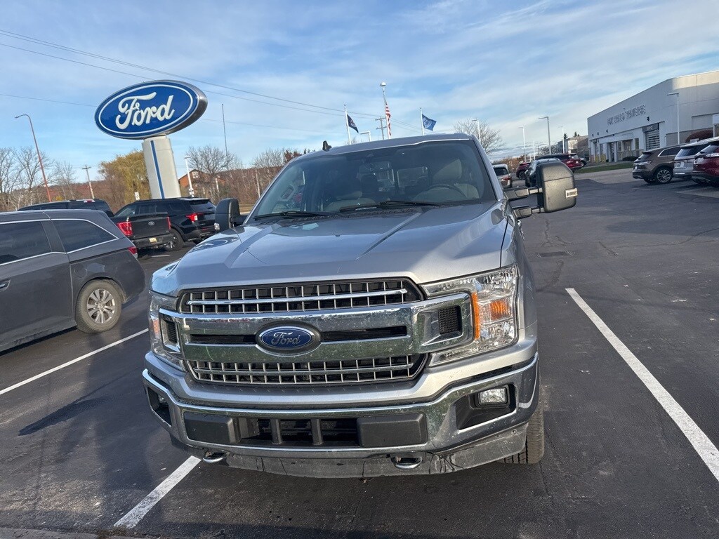 2020 Ford F-150 XLT photo 2