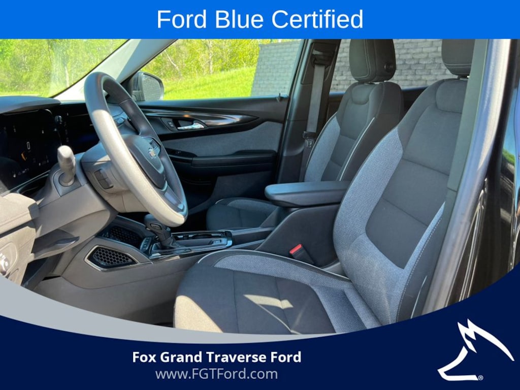 Used 2025 Chevrolet Trailblazer LT SUV