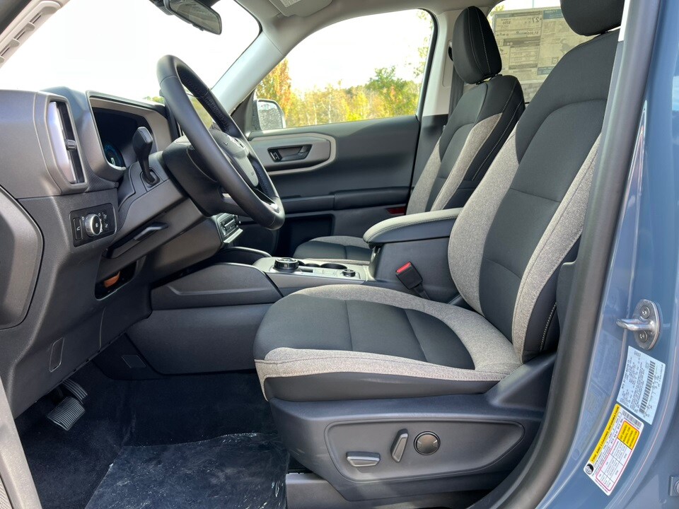 2025 Ford Bronco Sport Big Bend photo 3