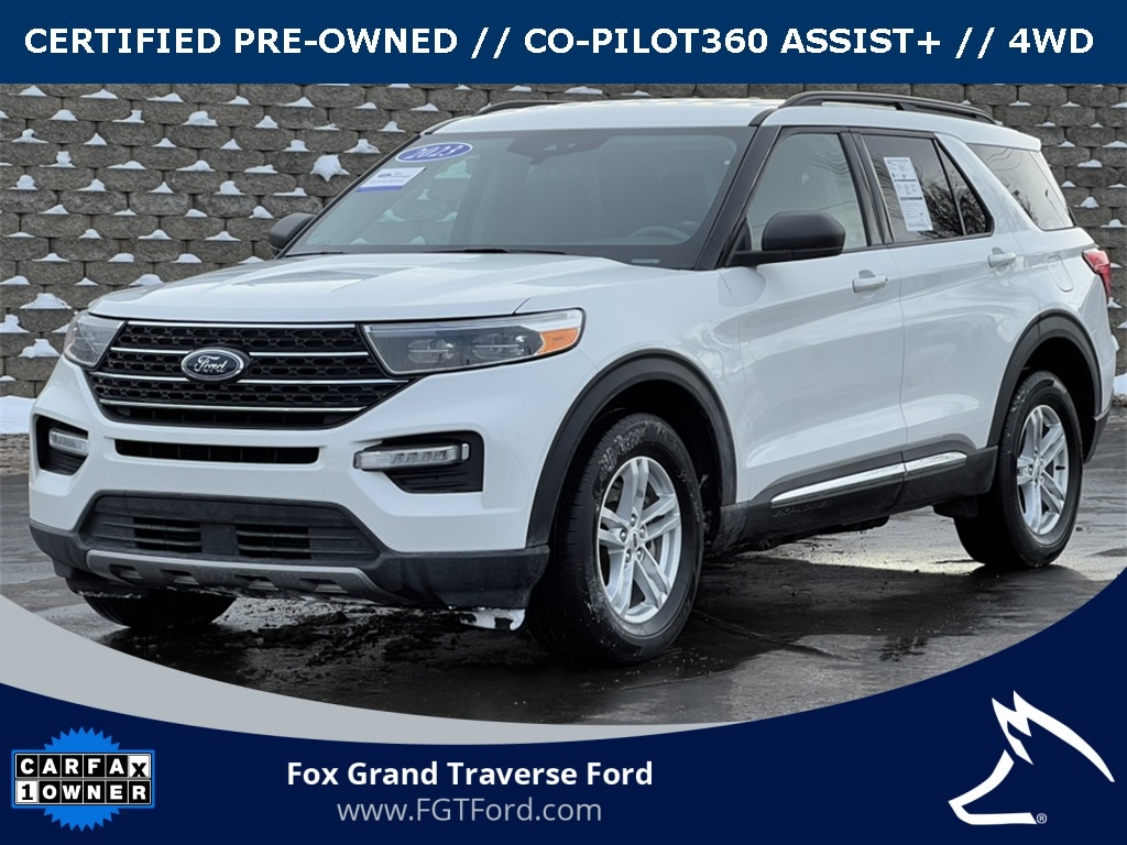 2023 Ford Explorer XLT's photo