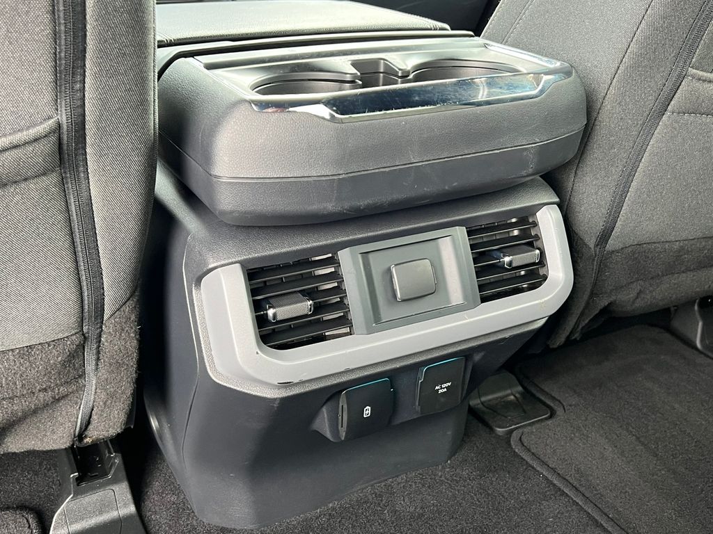 2024 Ford F-150 XLT - Photo 40