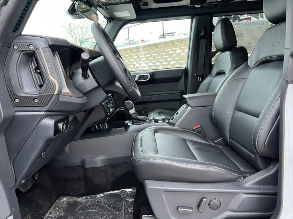 New 2025 Ford Bronco Badlands SUV