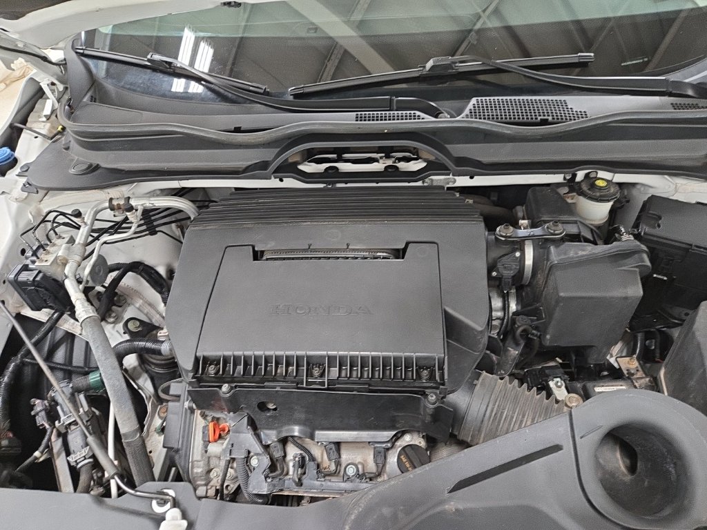 Used 2023 Honda Pilot LX SUV