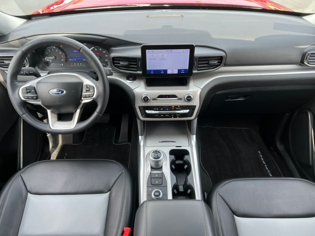 Used 2023 Ford Explorer XLT SUV