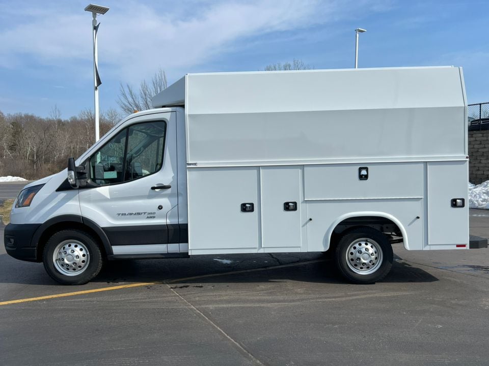 2024 Ford Transit Cutaway Base - Photo 38