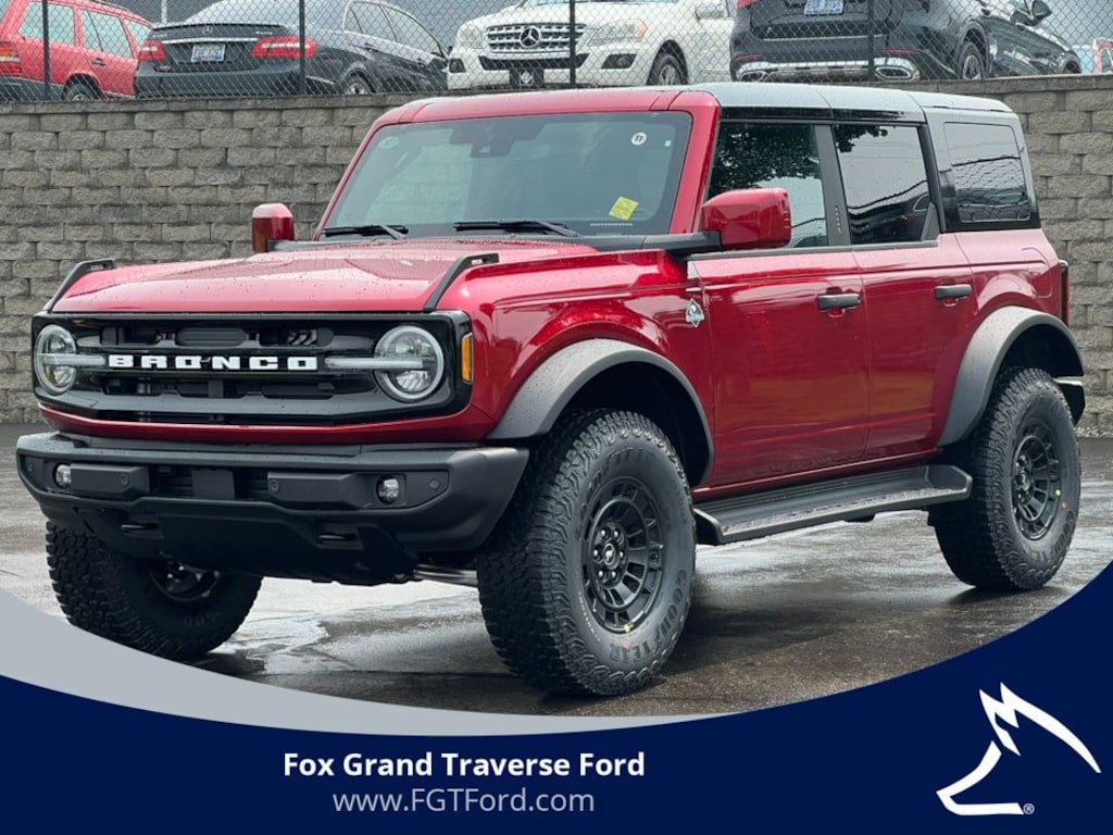 New 2026 Ford Bronco Outer Banks® SUV