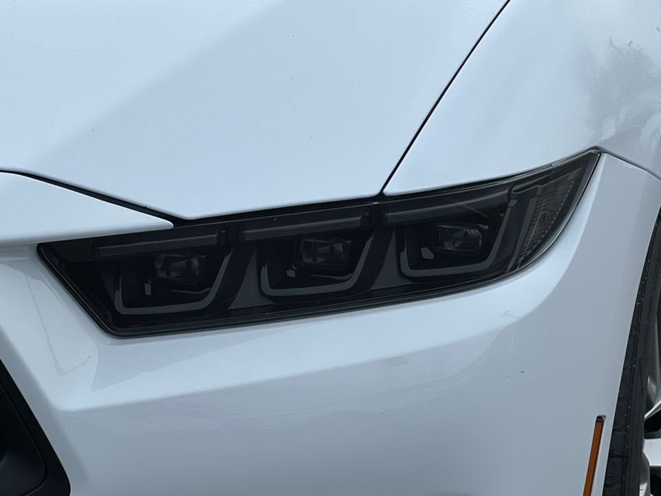 2026 Ford Mustang EcoBoost Premium Convertible - Photo 31
