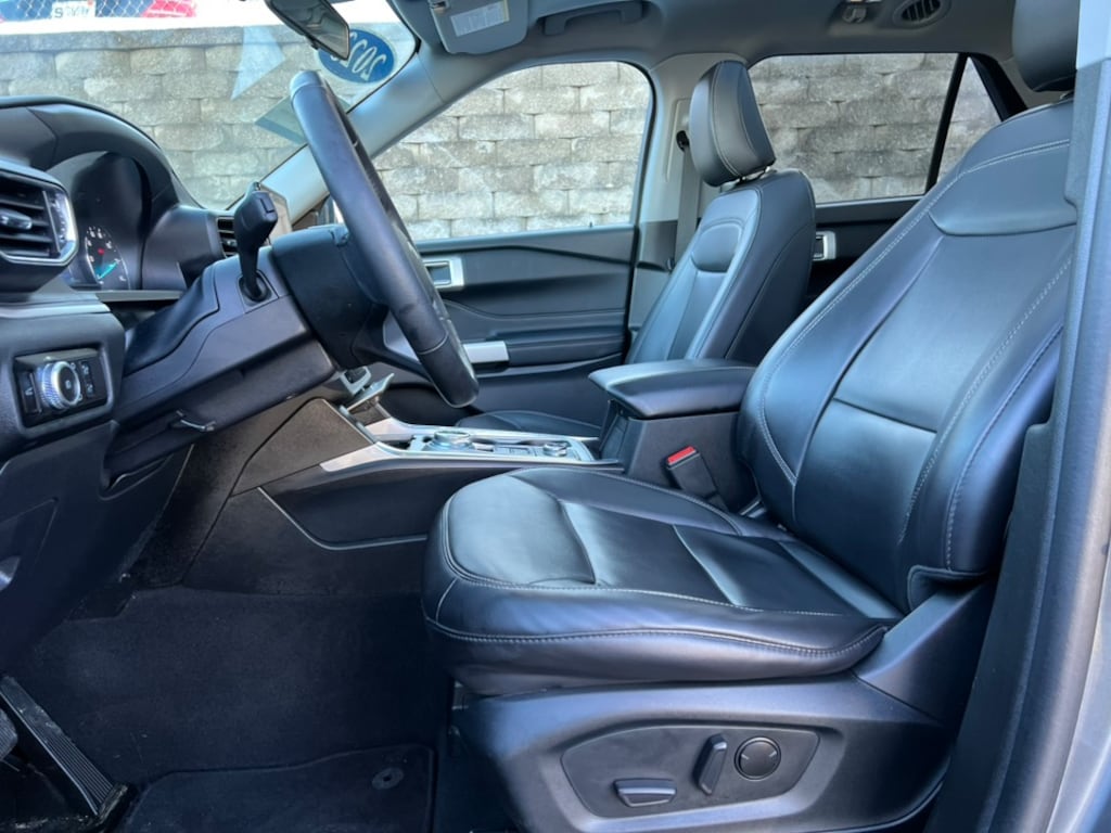 Certified 2023 Ford Explorer XLT SUV