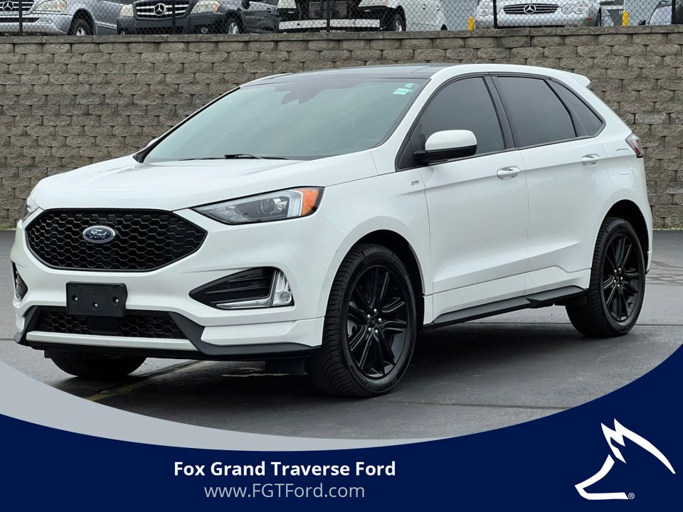 2023 Ford Edge