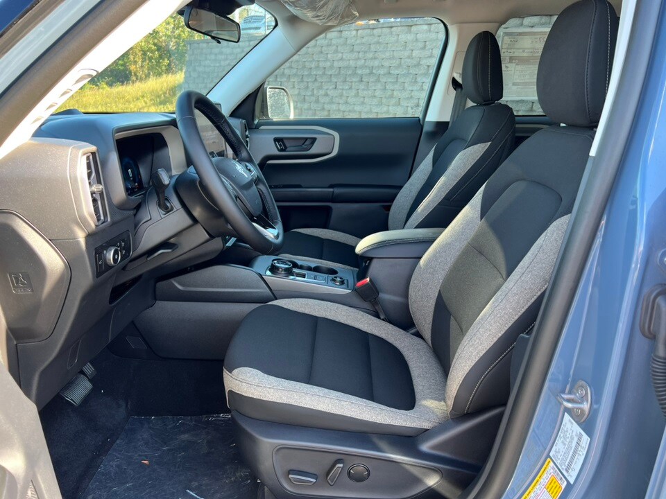2025 Ford Bronco Sport Big Bend photo 3