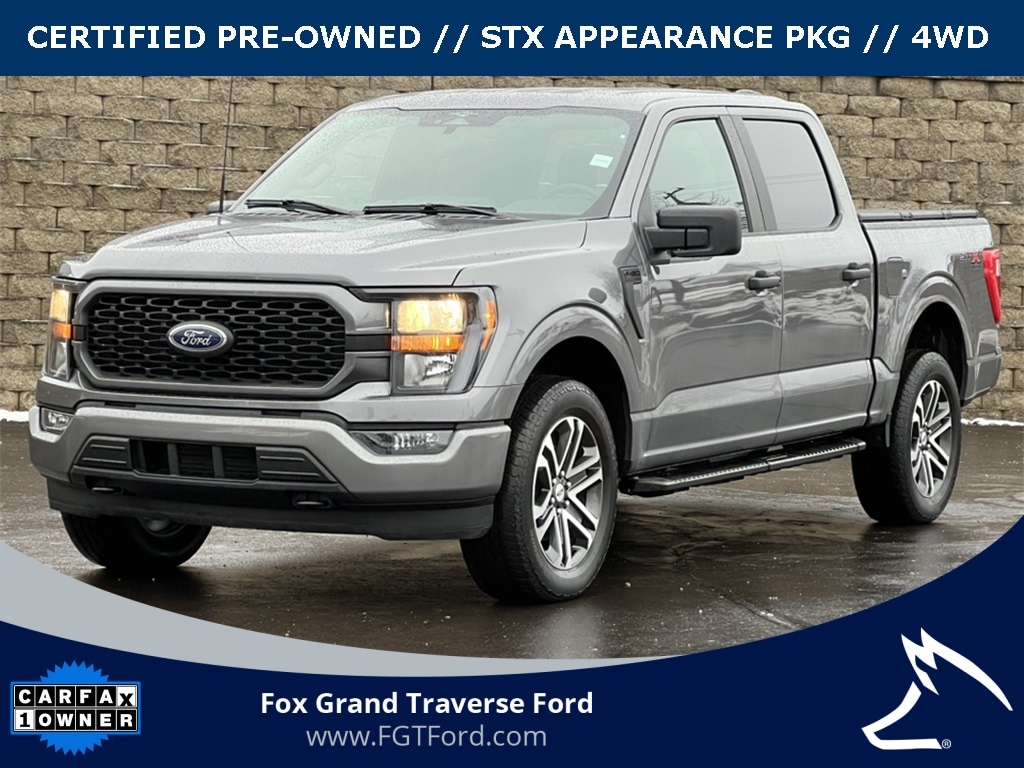 2023 Ford F-150 XL's photo