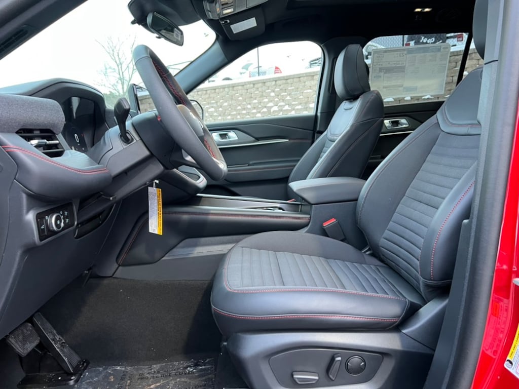 New 2026 Ford Explorer ST-Line SUV