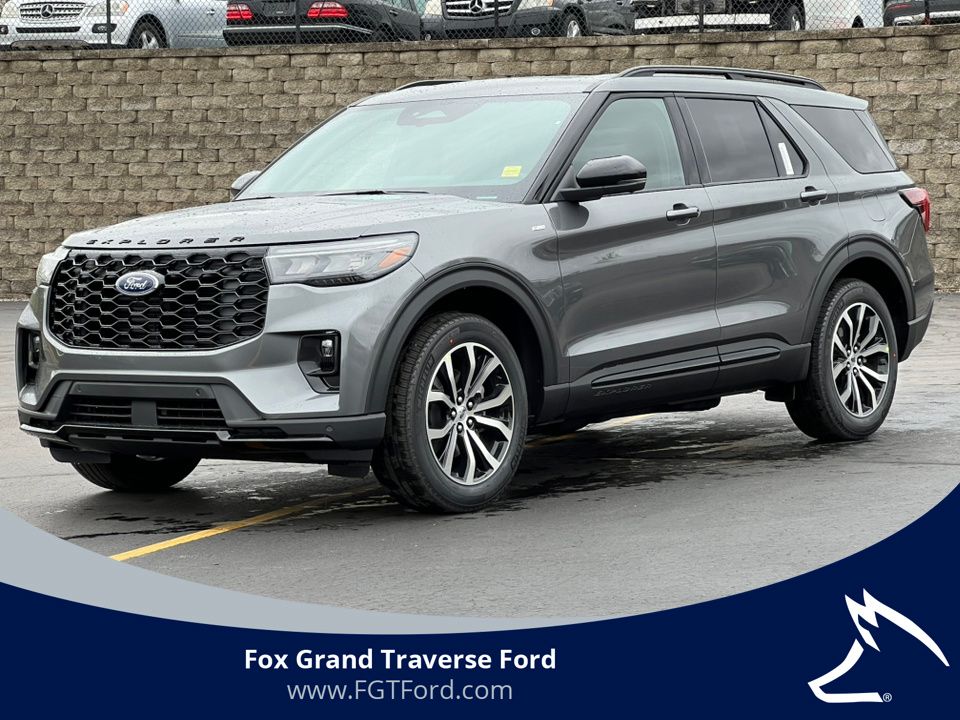 2026 Ford Explorer ST-LINE 4WD's photo