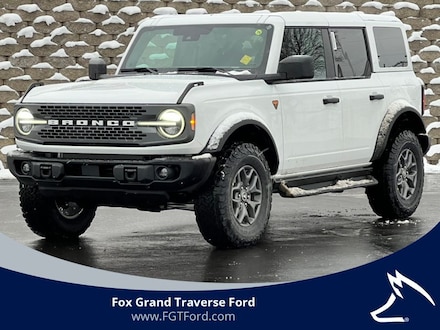 2025 Ford Bronco Badlands SUV