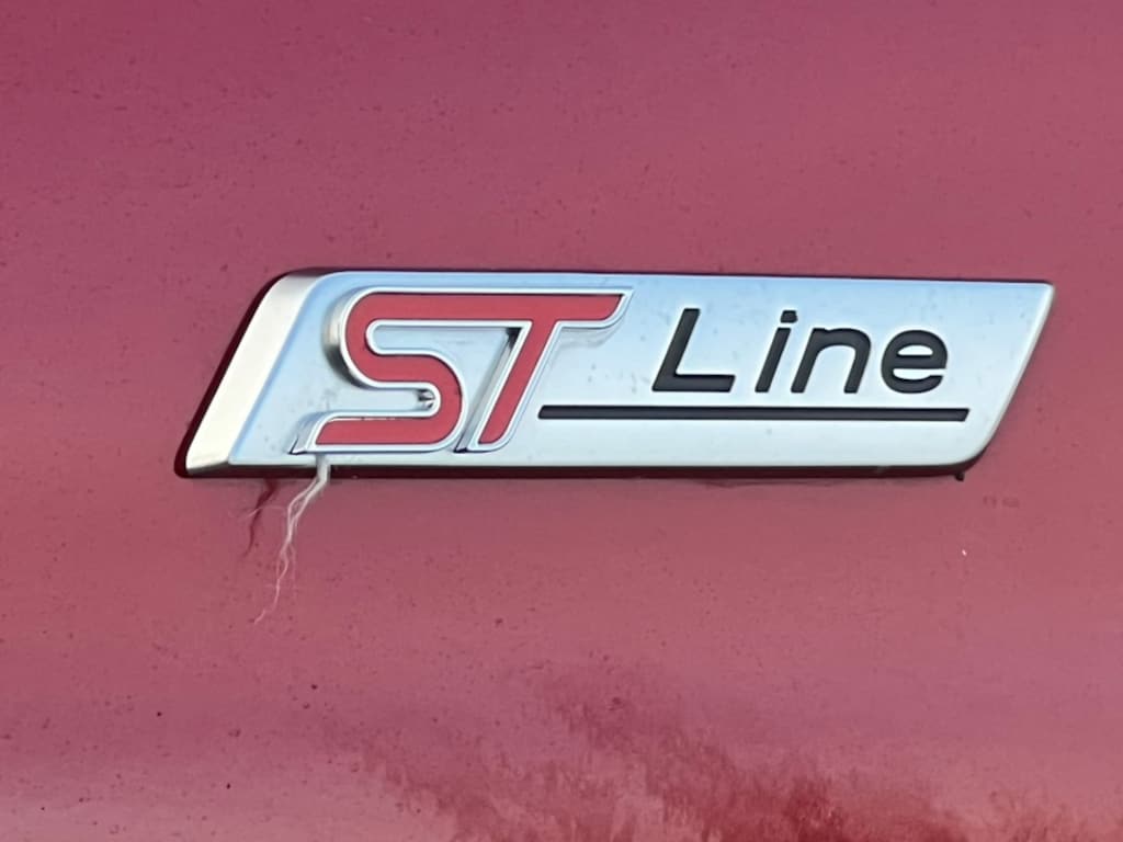 Certified 2023 Ford Escape ST-Line Select SUV