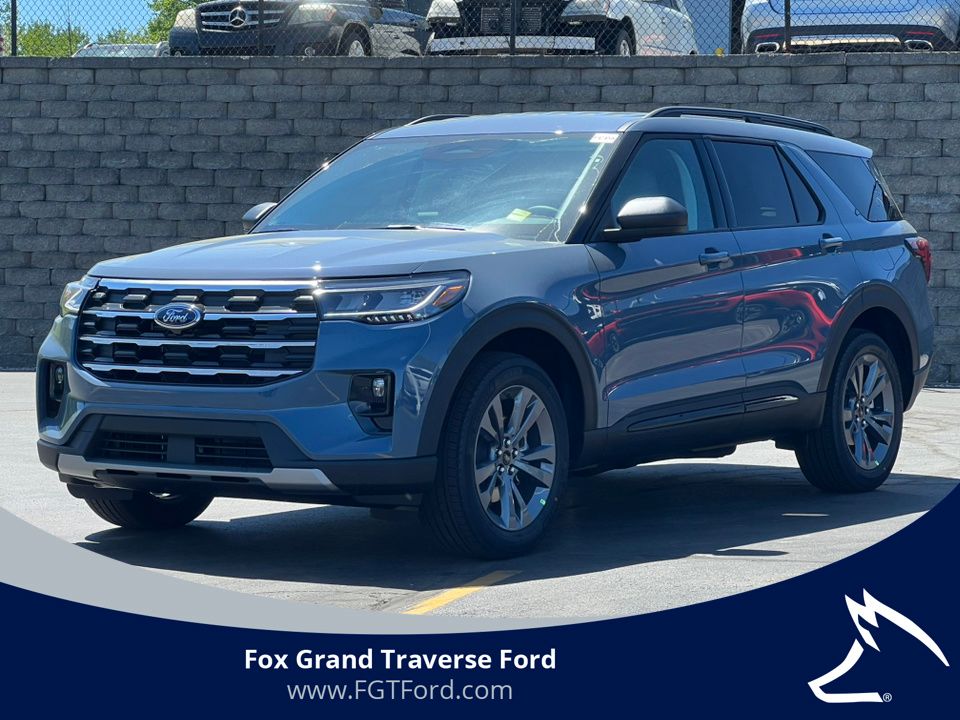 2026 Ford Explorer Active 4WD's photo
