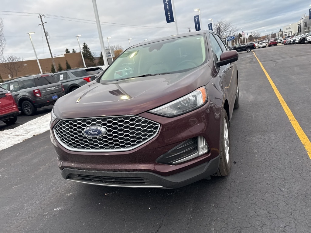 Certified 2024 Ford Edge SEL SUV
