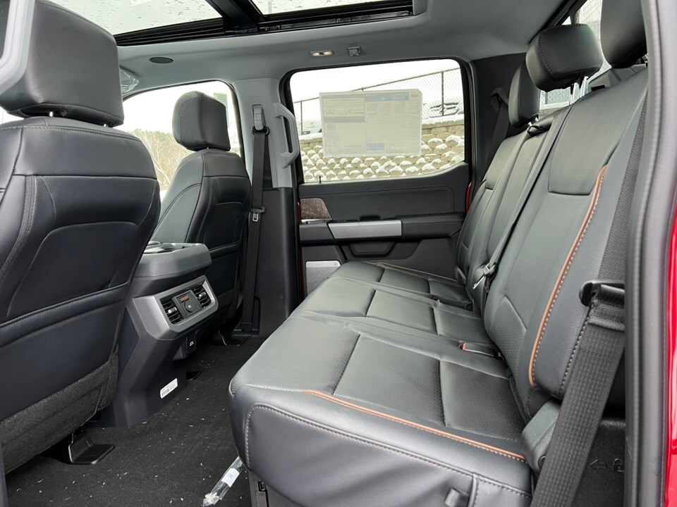 2026 Ford F-250 photo 4