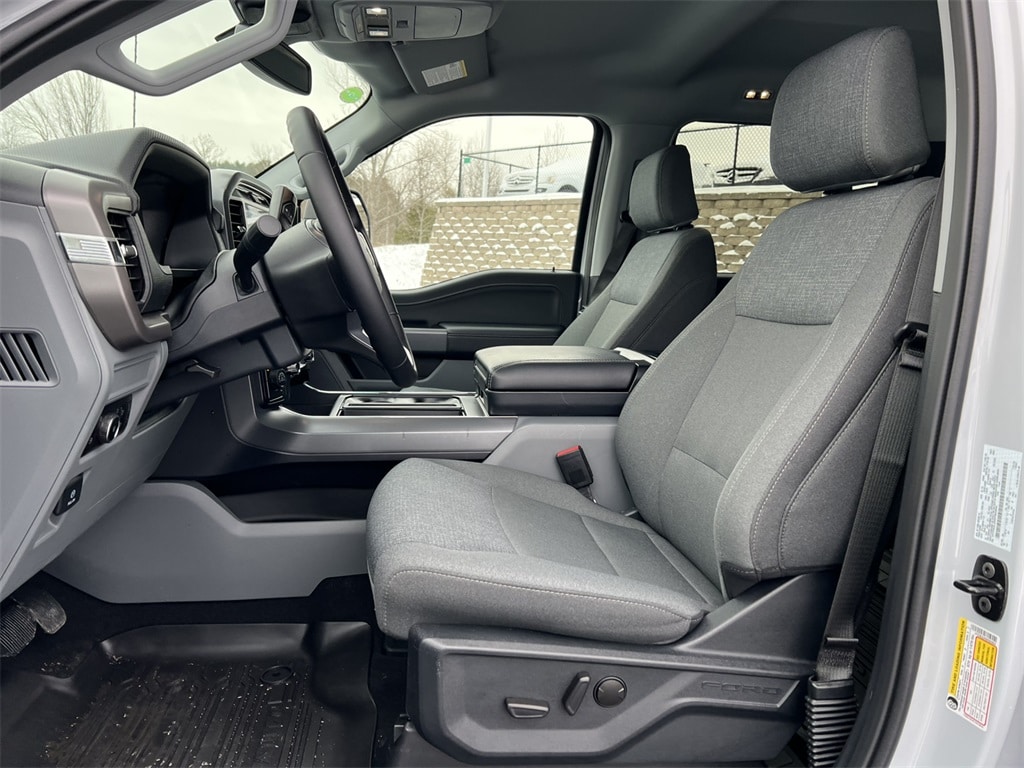 Used 2025 Ford F-150 XLT Truck