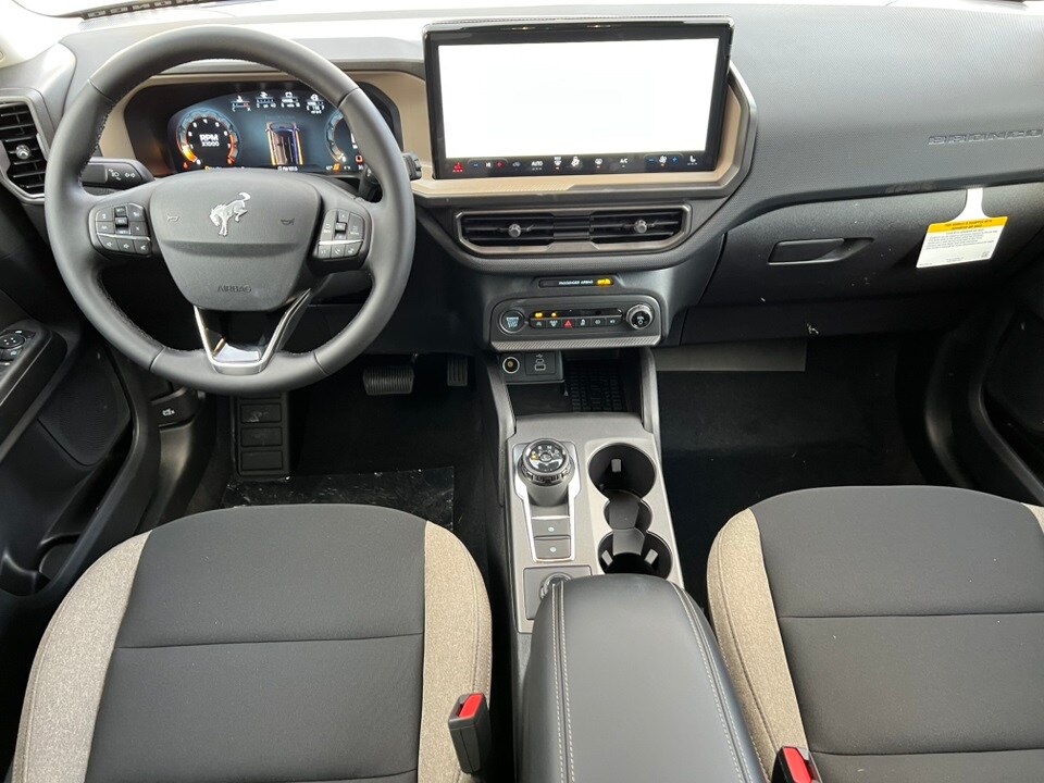 2025 Ford Bronco Sport Big Bend photo 2