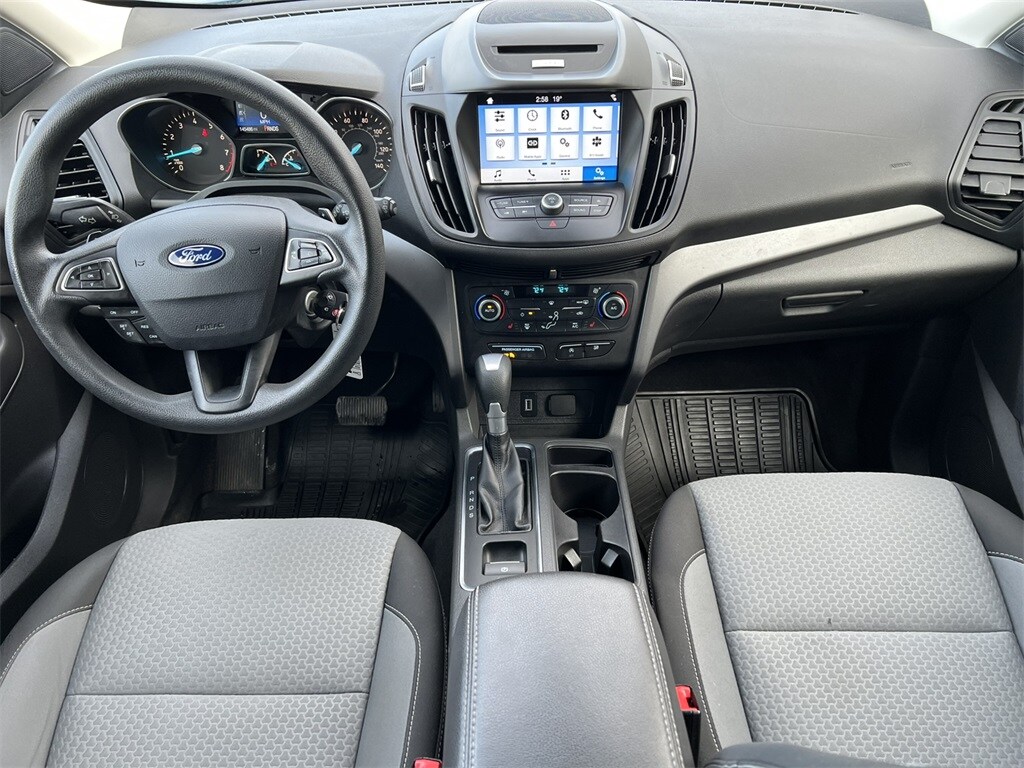 2017 Ford Escape SE photo 3