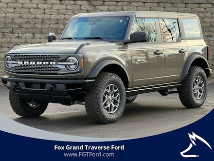 2025 Ford Bronco Badlands SUV