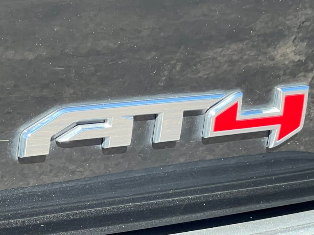 Used 2023 GMC Yukon AT4 SUV