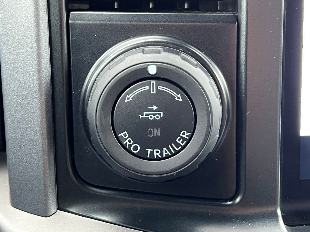 2024 Ford F-150 XLT - Photo 36