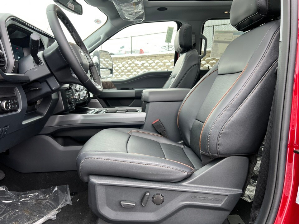 2026 Ford F-250 photo 3