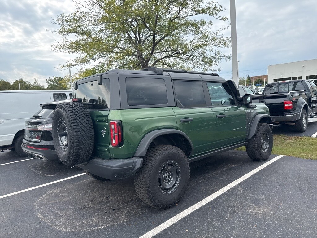 2023 Ford Bronco Everglades photo 4
