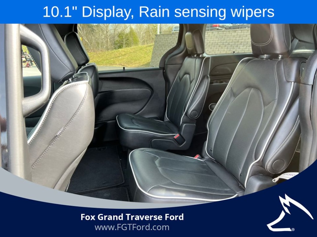 Used 2025 Chrysler Pacifica Limited Van Passenger Van
