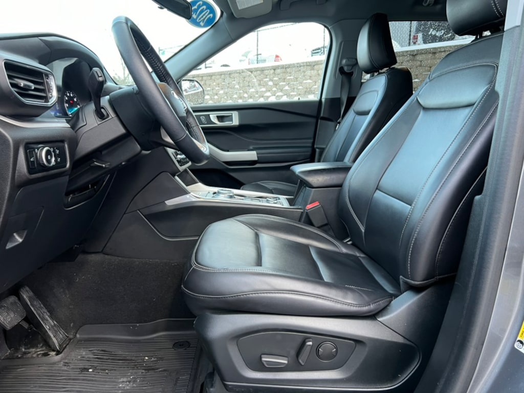 Certified 2023 Ford Explorer XLT SUV