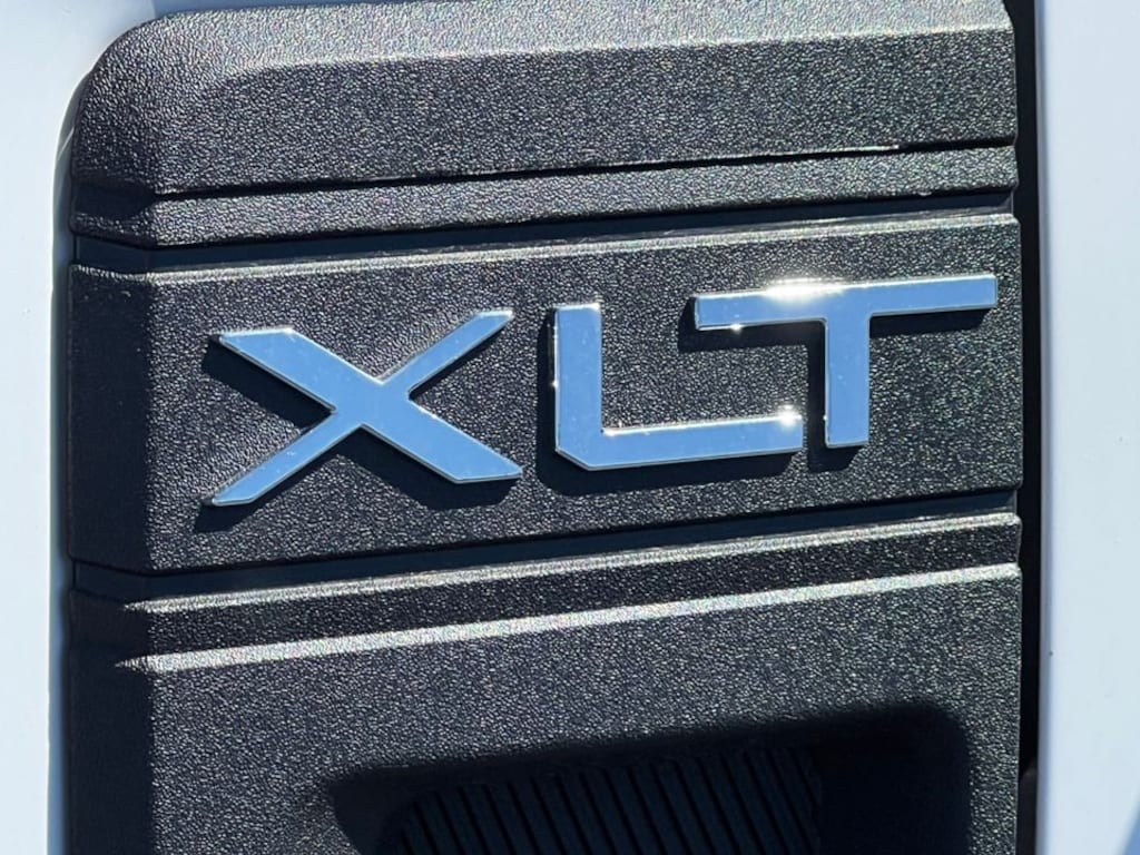 Used 2023 Ford Maverick XLT Truck SuperCrew